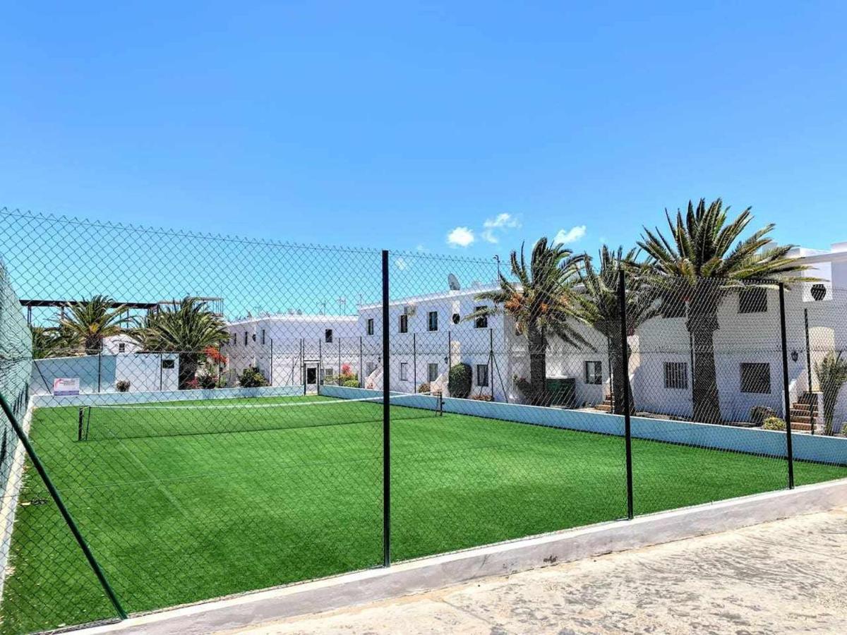 Blue Island Pool View & Wi-Fi By Irent Fuerteventura Appartement Corralejo Buitenkant foto