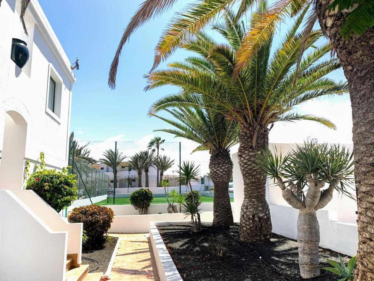 Blue Island Pool View & Wi-Fi By Irent Fuerteventura Appartement Corralejo Buitenkant foto