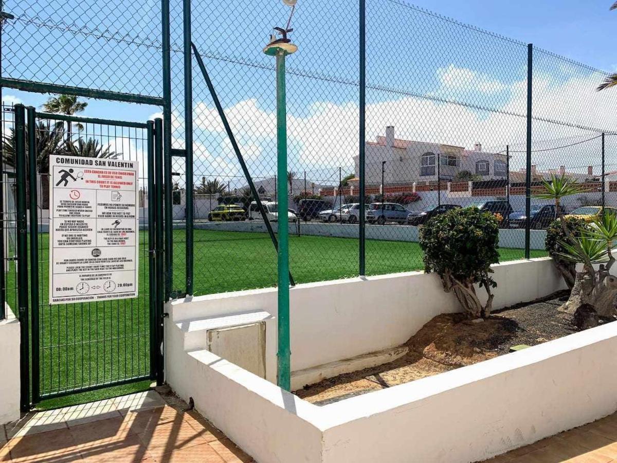 Blue Island Pool View & Wi-Fi By Irent Fuerteventura Appartement Corralejo Buitenkant foto